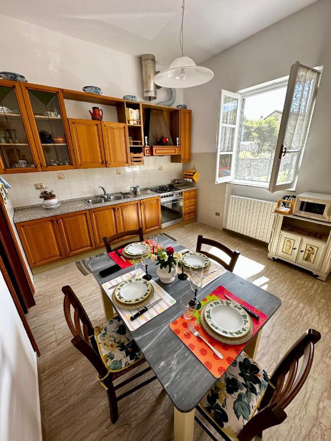 La Casa Dei Due Aranci Villa Albisola Superiore Eksteriør billede